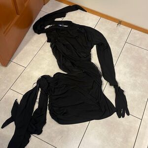 NWT Mugler x H and M collab woman’s knot detail one shoulder dress